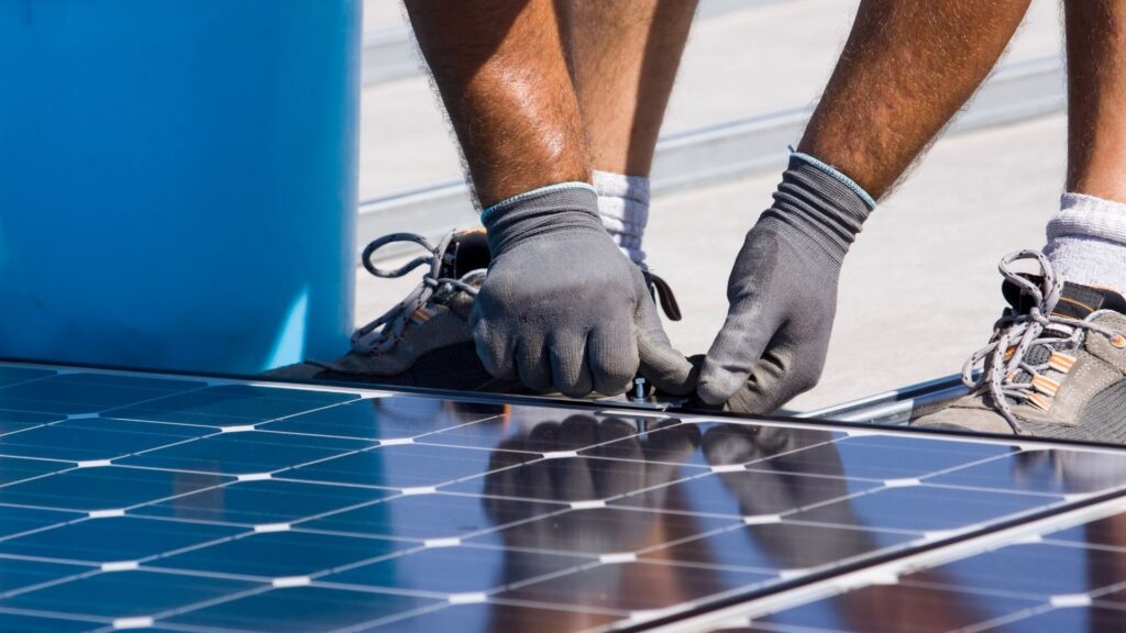 Muestra la instalación de los Sistemas de Energía
